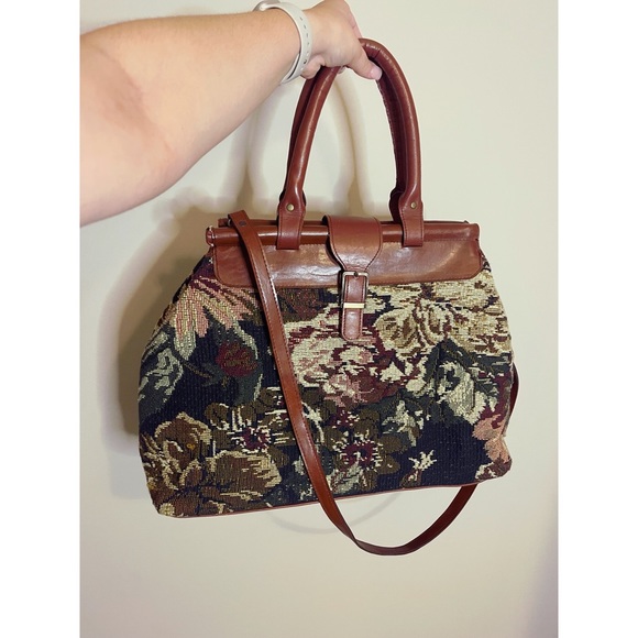 Carpet Bags of America Handbags - Vintage Carpet Bags of America Handbag